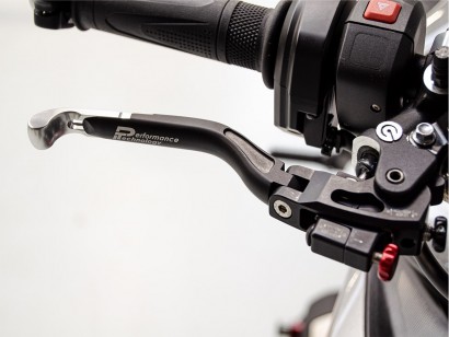 L35 ULTIMATE - TRIUMPH...