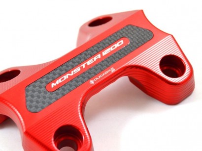 BM04 - HANDLEBAR CLAMP M1200