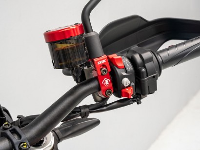 STA13 - HM 698 STAFFA...