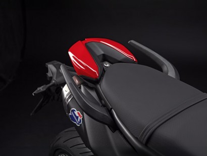 CRB193O - HM 950 PANNELLI...