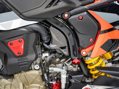 CRB168O - HM 698 MONO...