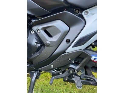 CRB182O - BMW R1300GS...