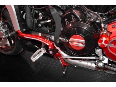 PPDV04 - XDIAVEL PEDALI PILOTA