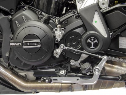 PRDV12601 - DIAVEL 1260 PEDANE REGOLABILI